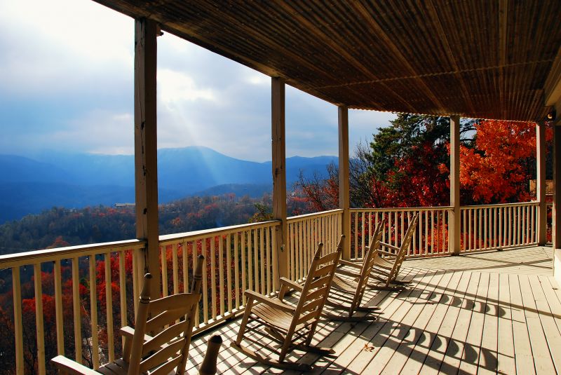 Signs It’s Time To Install A Gazebo Or Freestanding Porch